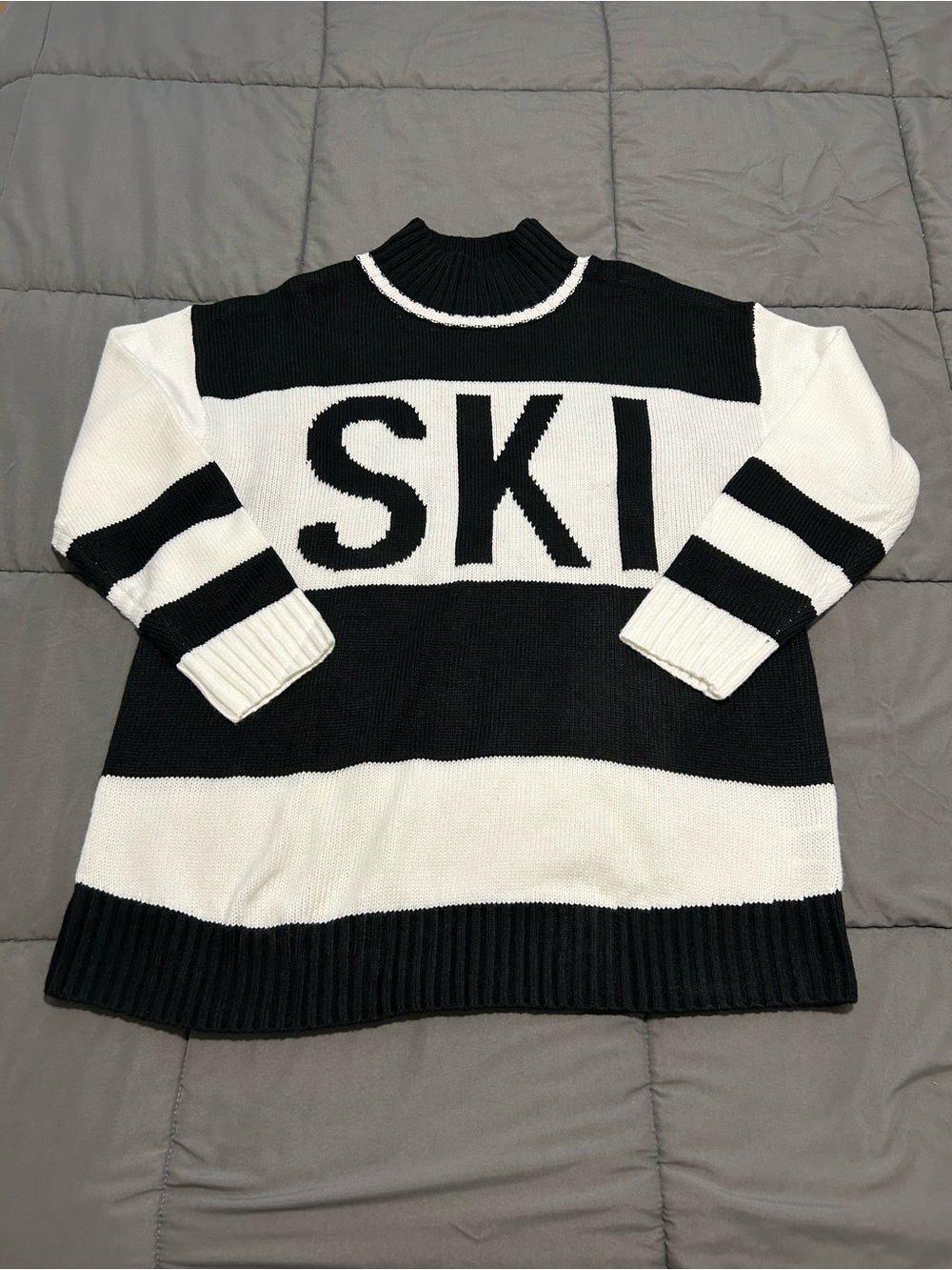 Yousify Women’s Color Block Ski Sweater Oversized. Sz XL